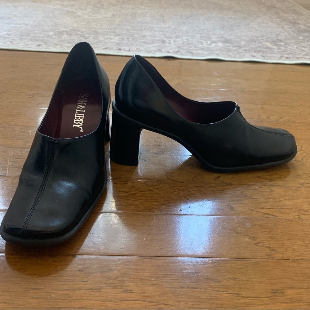 Size 7, black heels